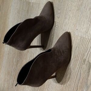 Brown suede stiletto heel boots size 7.5